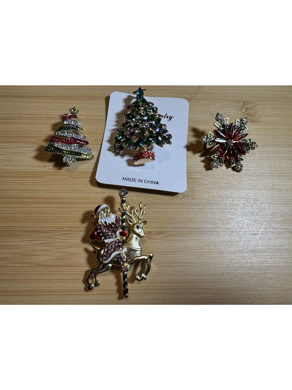 Christmas Brooch Lot 4 Brooch/Costume Jewelry Pin Variety